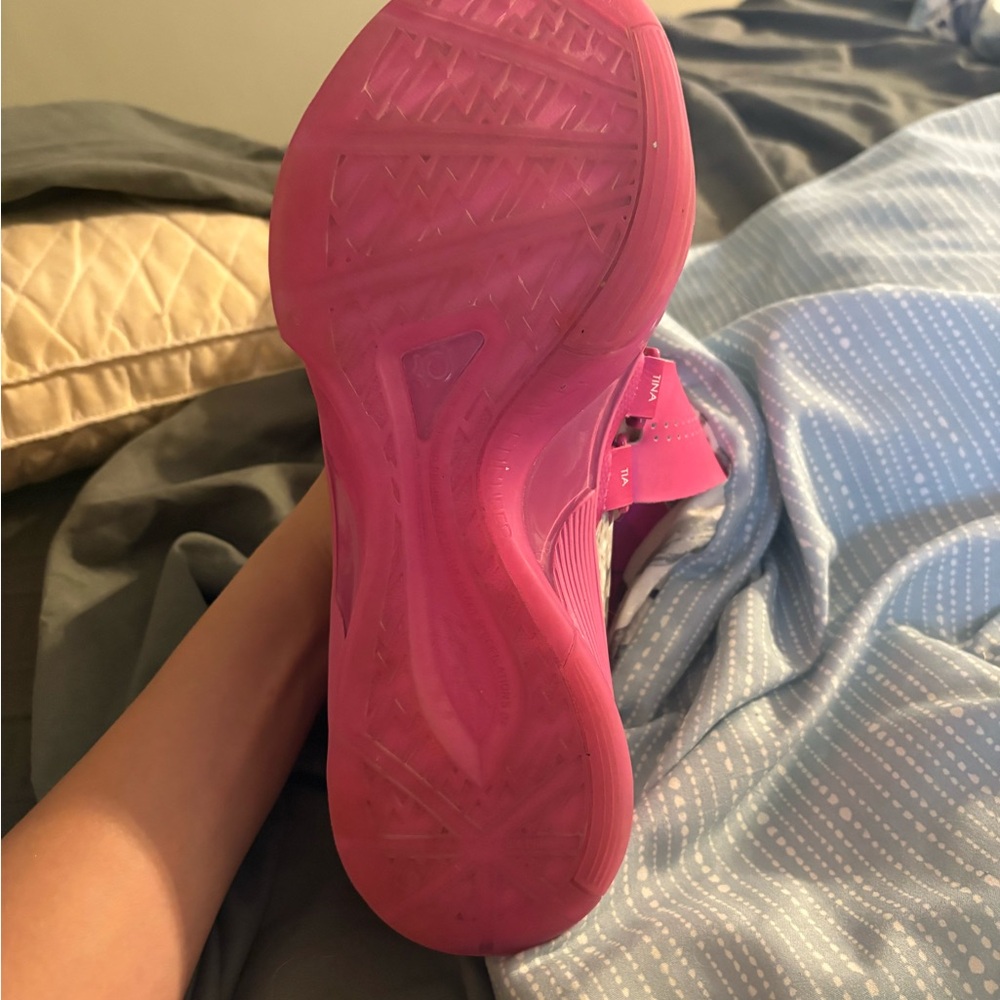 Nike Women's Vibrant Pink Athletic Shoes - Picture 2 of 3